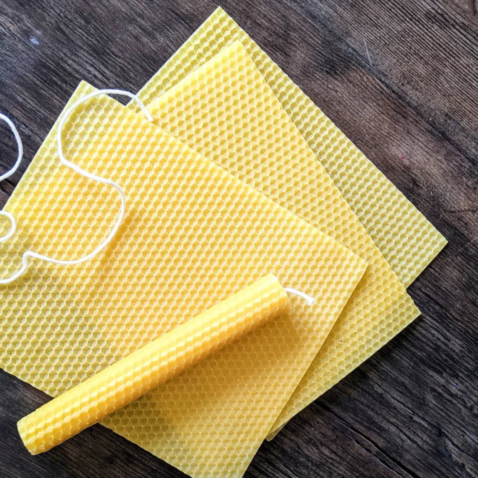 แผ่นขี้ผึ้งรังผึ้งหลากสี 24 ชิ - Beehive Frame Wax บทวิจารณ์และราคา